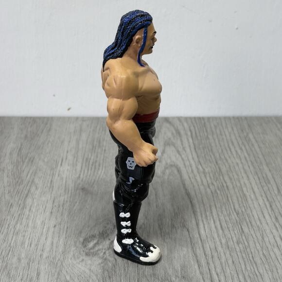 1992 CMLL Vampiro wrestling figure loose - Picture 2 of 6